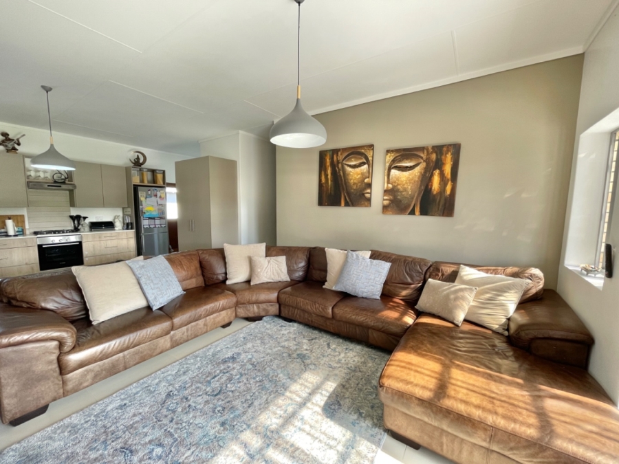 3 Bedroom Property for Sale in Mooikloof Country Estate Western Cape